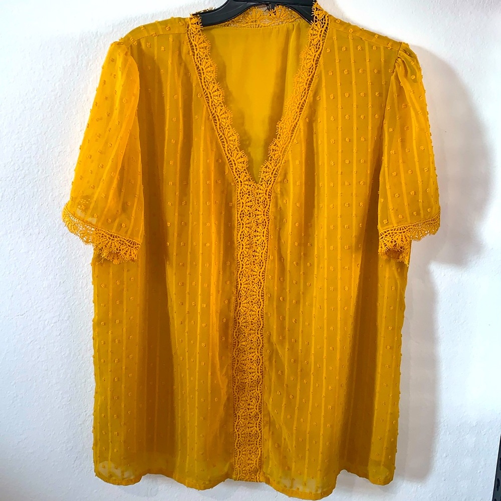 Boho guipure blouse